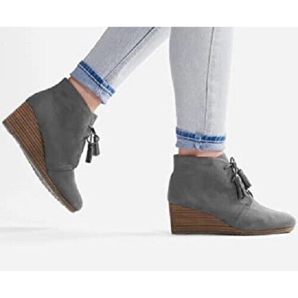 Dr. Scholls Womens 8.5M Dakota Adjustable Tasseled Round Toe Wedge Booties Gray - Picture 3 of 10